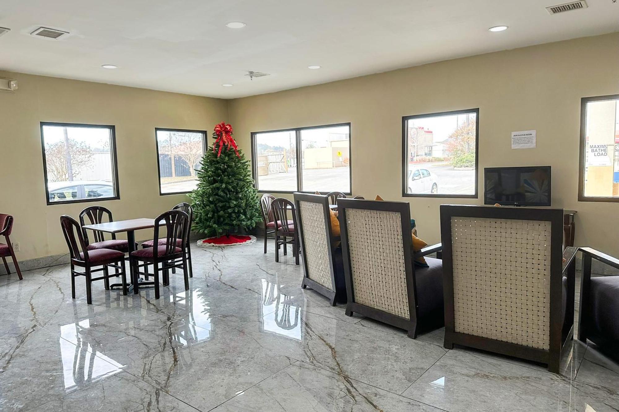 Oyo Hotel Rome West Ga מראה חיצוני תמונה