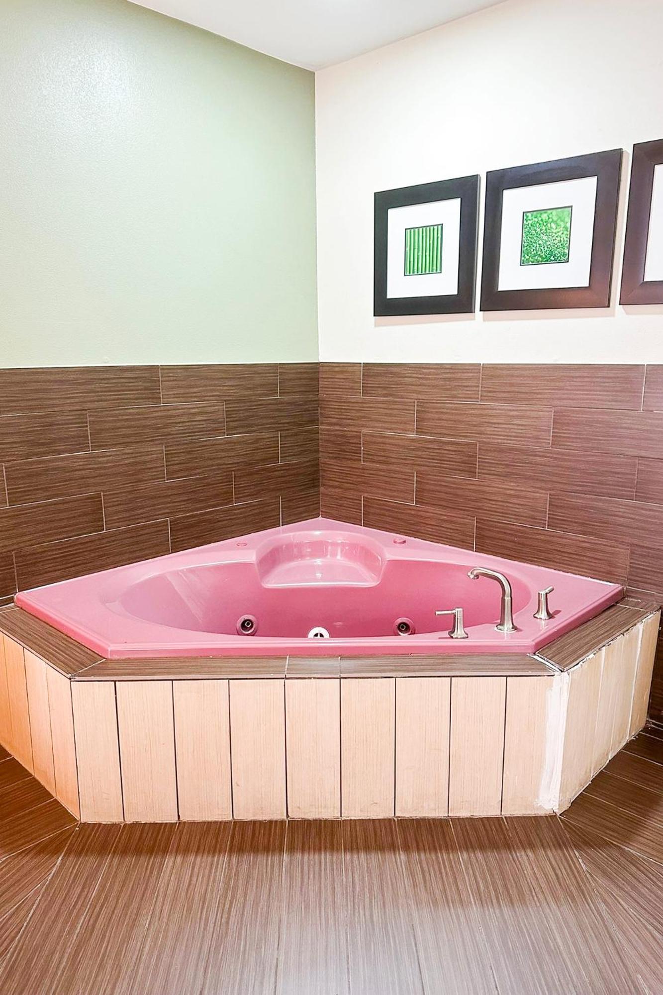Oyo Hotel Rome West Ga מראה חיצוני תמונה